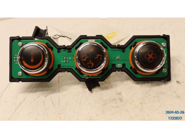 Блок управления климат-контролем 34030162 Ligier JS 50