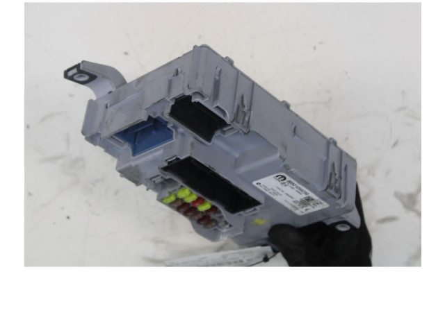 Pojistková skříňka 00521096250 Fiat Panda III 2014