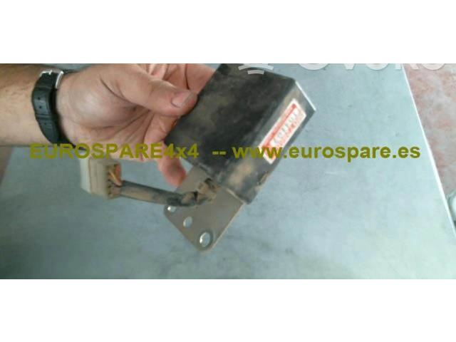 Блок предохранителей MD168999, 068000-0851 Mitsubishi Montero