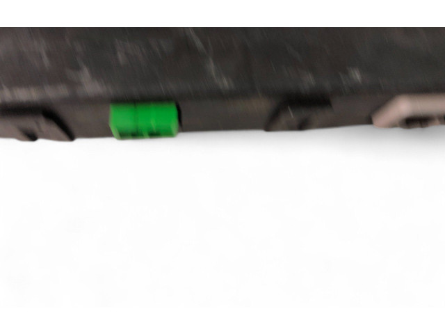 Блок управления 30716987   Volvo V70