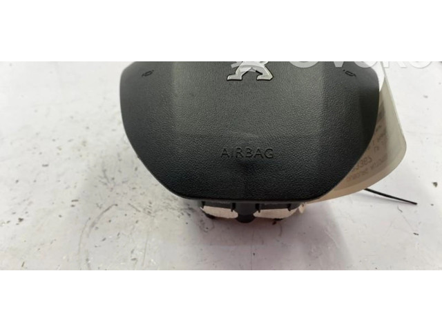Подушка безопасности водителя 98072114ZD   Peugeot 2008 I
