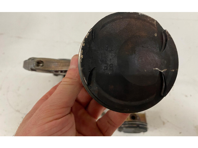  Поршень с шатуном  g4fj  KIA Ceed  