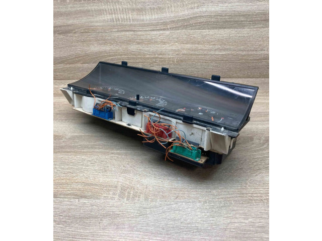 Přístrojová deska Citroen XM 2000 09020499905, 95637565