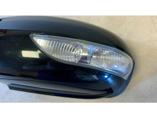 Пластиковая отделка зеркала