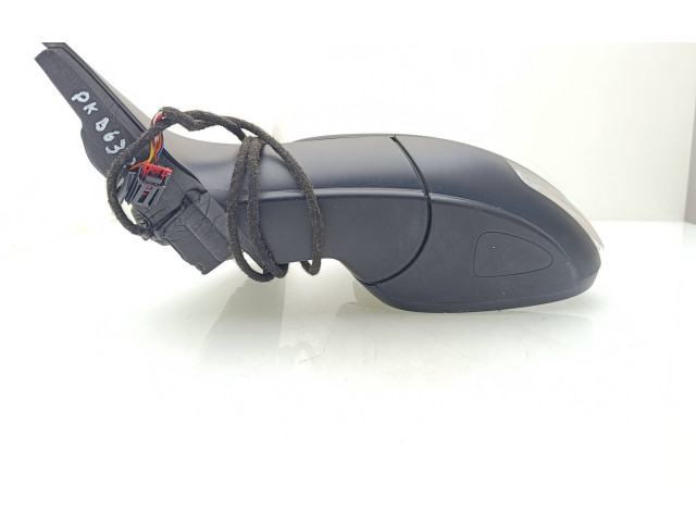 Зеркало электрическое Skoda Yeti (5L) 2009 - 2017 года