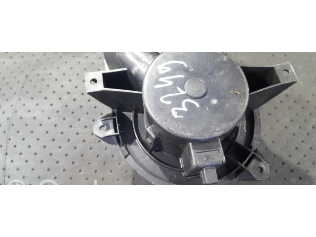 Вентилятор печки    141730600   Fiat Punto (188)