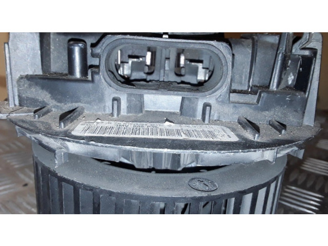 Вентилятор печки GMVB85P35 Renault Megane III