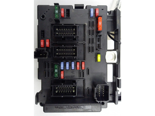 Pojistková skříňka Řídící jednotka BSM Peugeot 206+ 2011