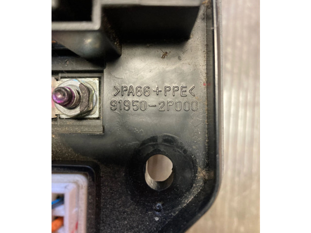 Блок предохранителей 919502P000   KIA Sorento    