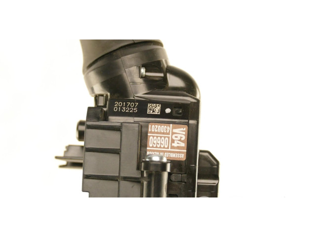 Подрулевой переключатель 8432906010 Toyota Camry VIII XV70