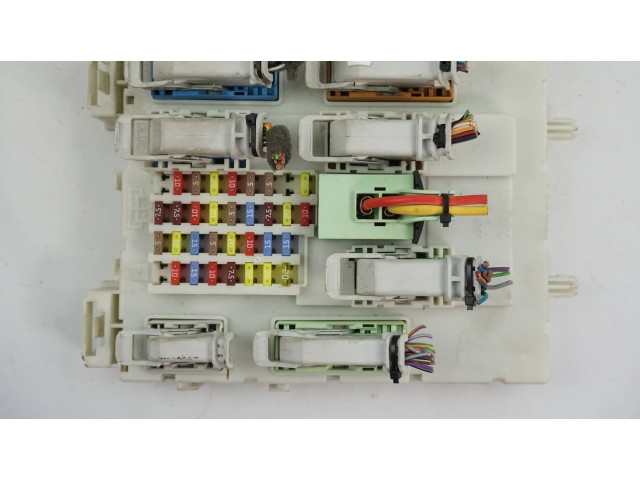 Pojistková skříňka DV6T14A073EK Ford C-MAX II 2014