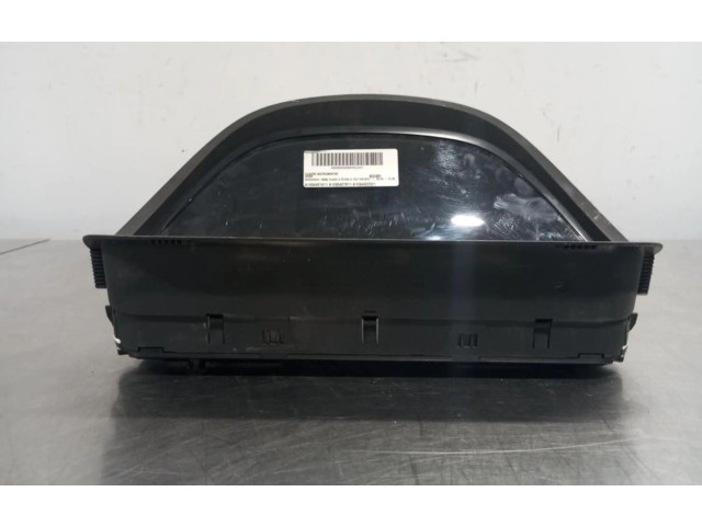 Панель приборов    Mercedes-Benz A W169       