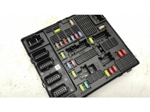 Блок предохранителей 284B62342R, USMJR95 Renault Scenic III - Grand scenic III