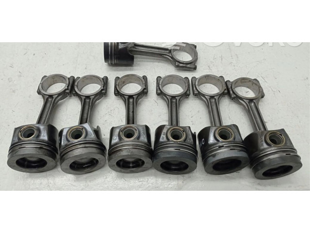 Поршень (поршни) 06LN, 06LN Volkswagen PASSAT B8 2015