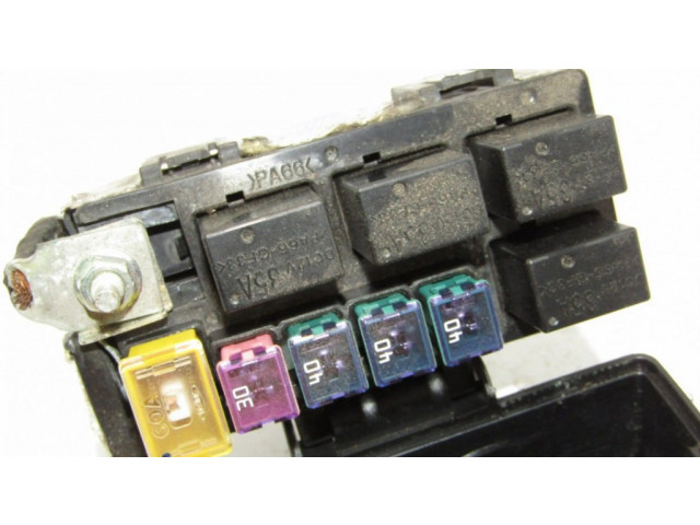 Pojistková skříňka Chevrolet Captiva 2012