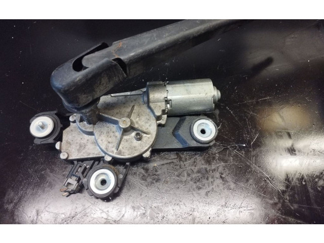 Моторчик заднего дворника 0390201588 Mazda 3 I