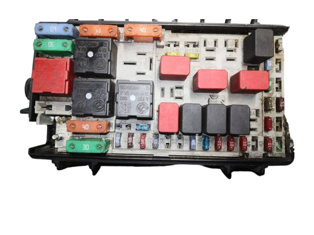 Блок предохранителей 51701704 Fiat Grande Punto