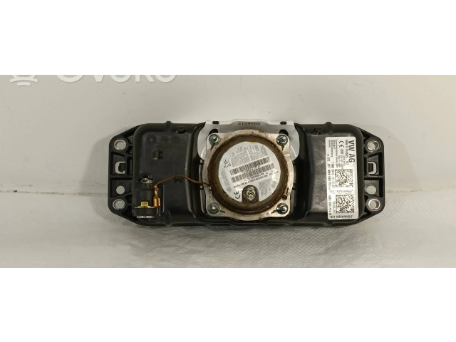 Подушка безопасности пассажира 4M8880204H, T4M8204B Audi SQ7
