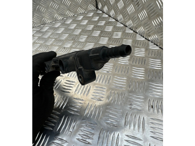 Vstřikovací lišta 06A133317AN Volkswagen Caddy