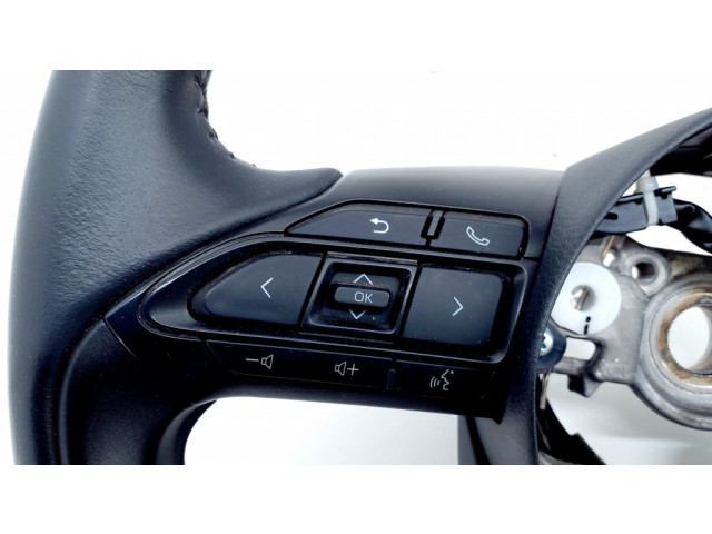 Руль Toyota Yaris XP210 2020- года 45100K0140, 6436038