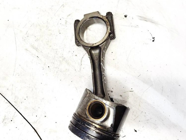 Поршень с шатуном Mitsubishi Outlander для дизельного двигателя 2.0