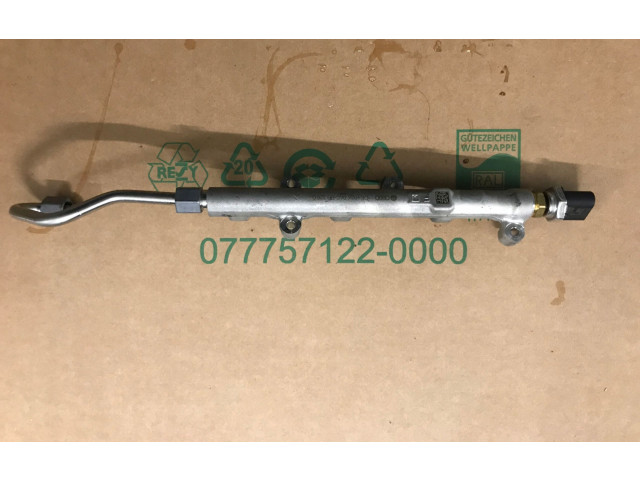 Топливная рампа 04E133320G Audi A1