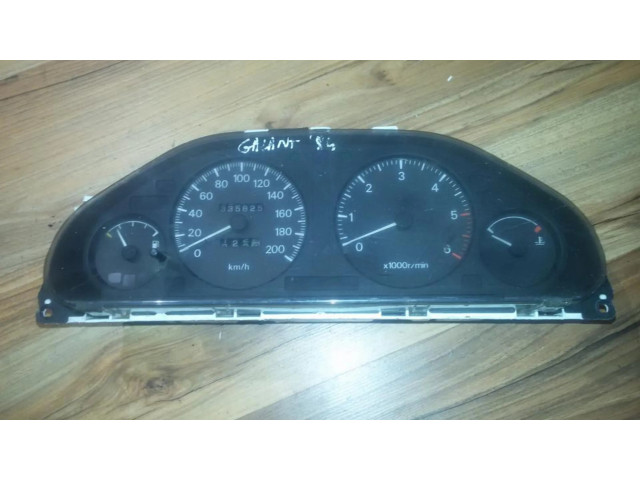 Панель приборов mb918449, 1573401965 Mitsubishi Galant