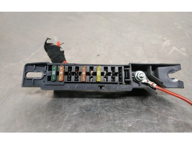   Pojistková skříňka 4E0941824   Audi A8 S8 D3 4E 2003