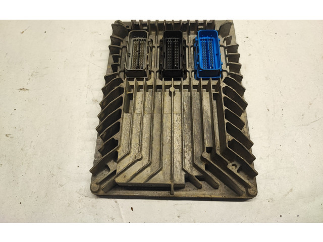 Блок управления двигателя 12653998, 12644446 Chevrolet Camaro