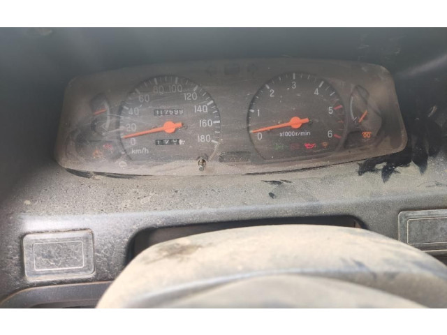 Pojistková skříňka Спидометр (приборный щиток) MR559166   Mitsubishi L200 1996