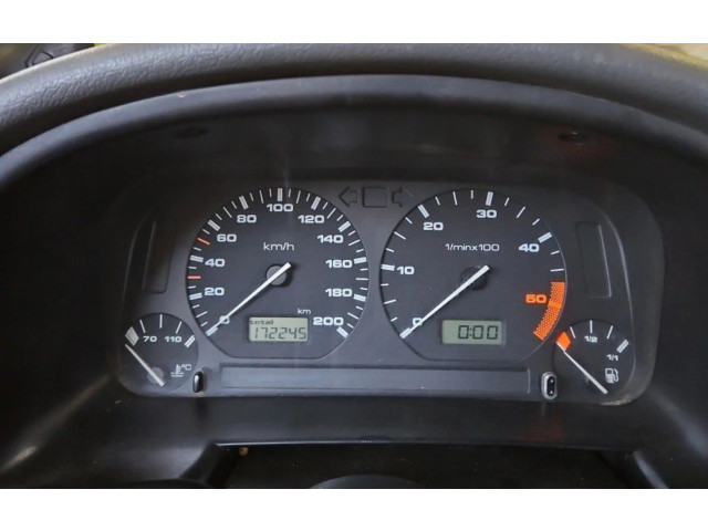 Přístrojová deska Volkswagen Caddy 2002 6K9920840G, IMPRK1380009