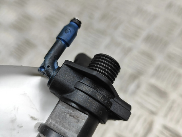 Vstřikovač A6540700300, 0445118034 Mercedes-Benz C W206 pro naftový motor 3.0