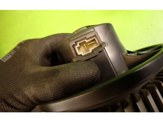 Вентилятор печки KIA Ceed