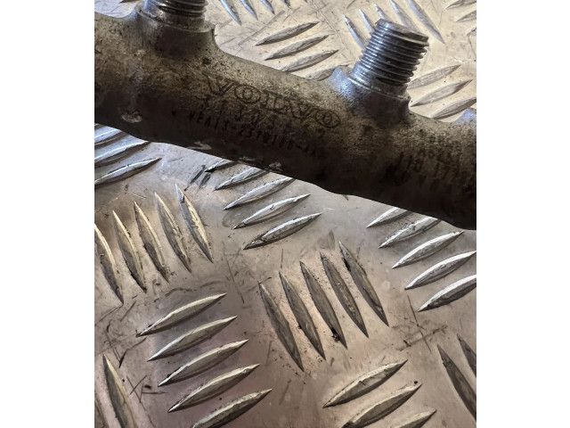 Топливная рампа 31303612   Volvo XC90  