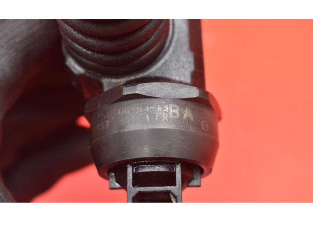 Форсунка 038130073AG, 038130073AG    Volkswagen Cross Touran I   