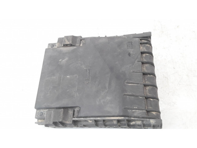 Крышка блока предохранителей 1K0937132F, 017180061 Audi A3 S3 A3 Sportback 8P