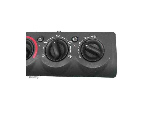Блок управления климат-контролем 7701067035   Renault Clio II