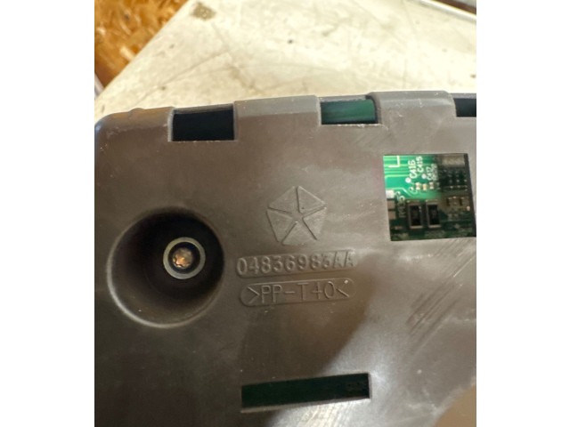 Панель приборов 04836983AA   Chrysler 300 - 300C       