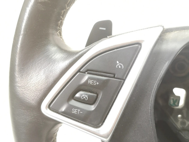 Руль Chevrolet Camaro 84097194