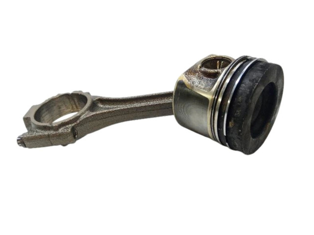 Поршень с шатуном Volkswagen Golf VI