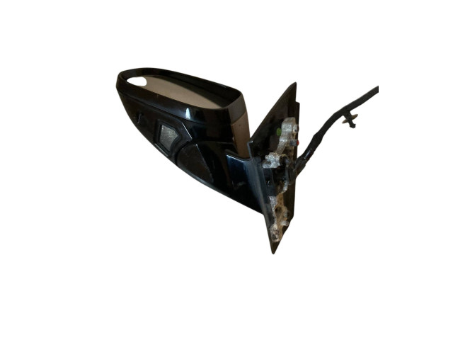 Зеркало электрическое Volvo V40 2012 - 2019 года