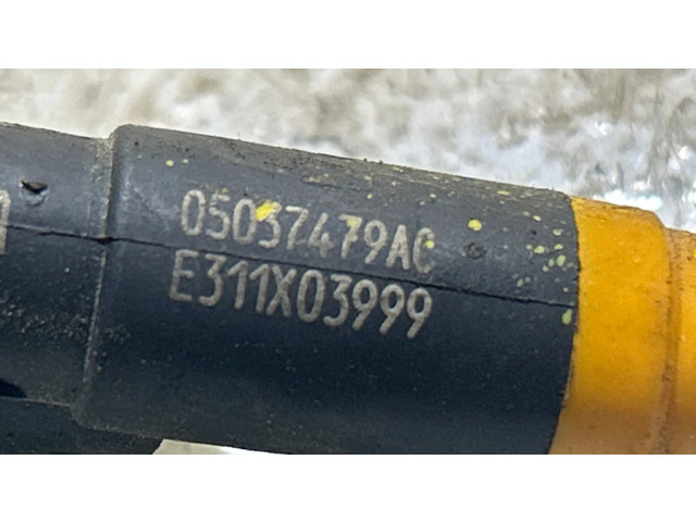 Vstřikovač 05057479AC Dodge VAN RAM pro benzínový motor 5.7