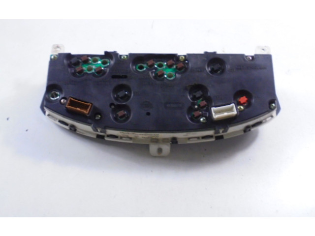 Přístrojová deska Nissan Almera Tino 2000 BM466, BM466