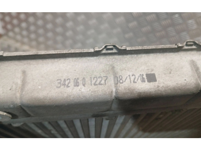 Интеркулер JD1271002220, 0R010 Toyota Corolla Verso AR10