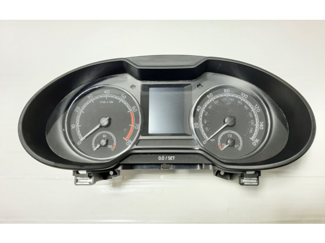 Панель приборов 5E0920980F Skoda Octavia Mk3 (5E)