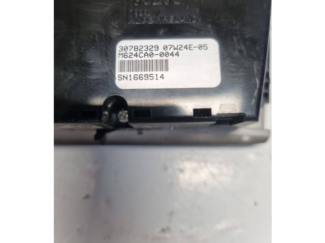 Блок управления климат-контролем 30782329, 07W24E05   Volvo XC90