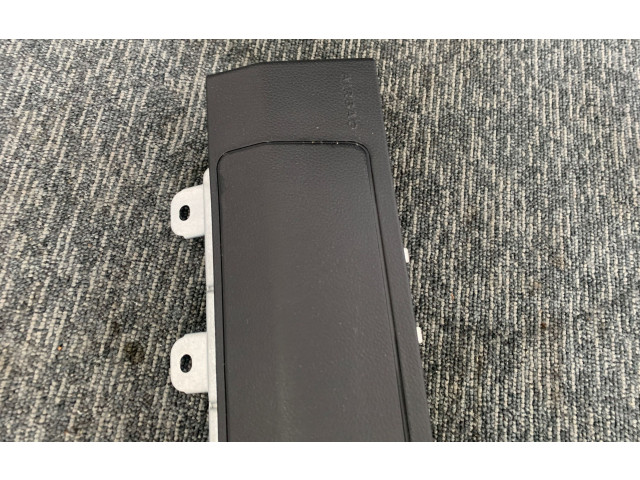 Подушка безопасности для колен A1768600000, 1768600000   Mercedes-Benz CLA C117 X117 W117