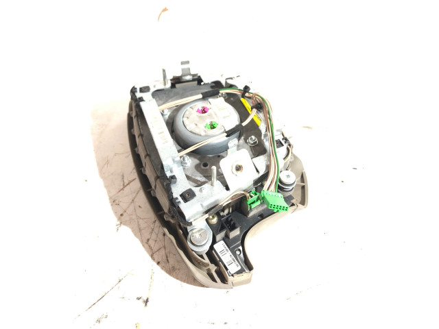 Подушка безопасности водителя 30754314   Volvo V70