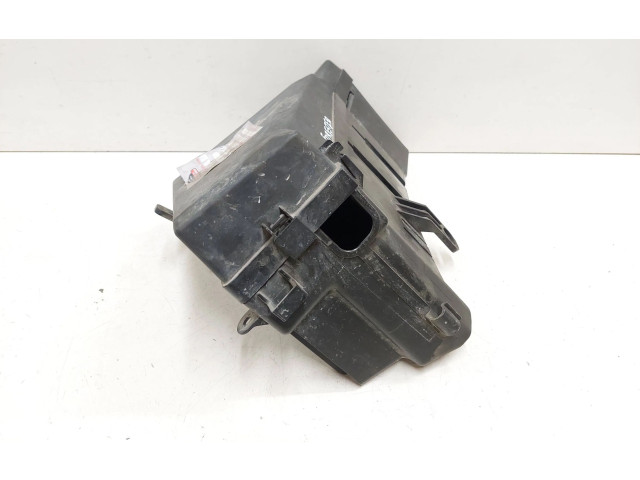 Блок предохранителей  MB700200B   Subaru Forester SH    