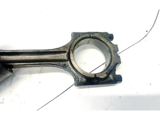 Поршень с шатуном Volvo S60